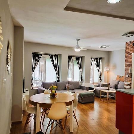 Claudia Tourist Apartment Alicante Ngoại thất bức ảnh