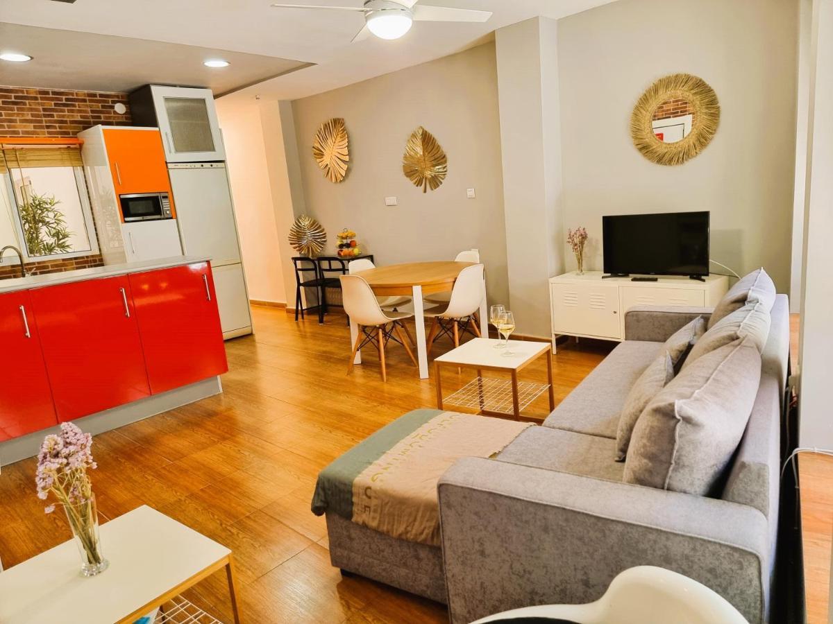Claudia Tourist Apartment Alicante Ngoại thất bức ảnh