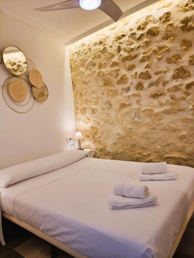 Claudia Tourist Apartment Alicante Ngoại thất bức ảnh