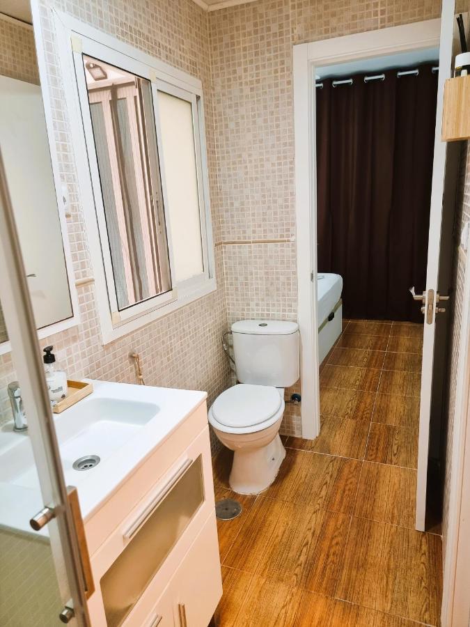 Claudia Tourist Apartment Alicante Ngoại thất bức ảnh